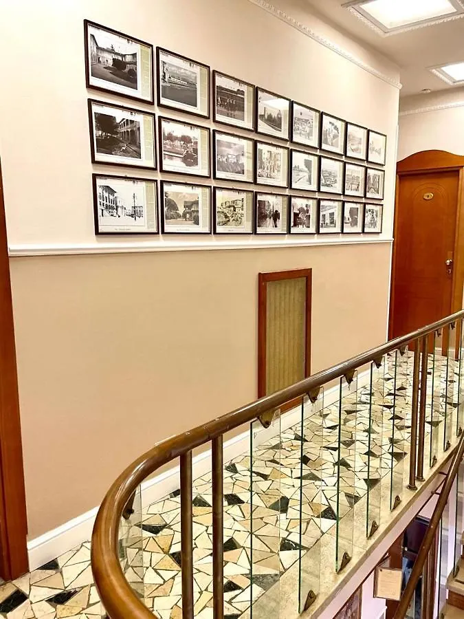 Hotel Maria Пиза