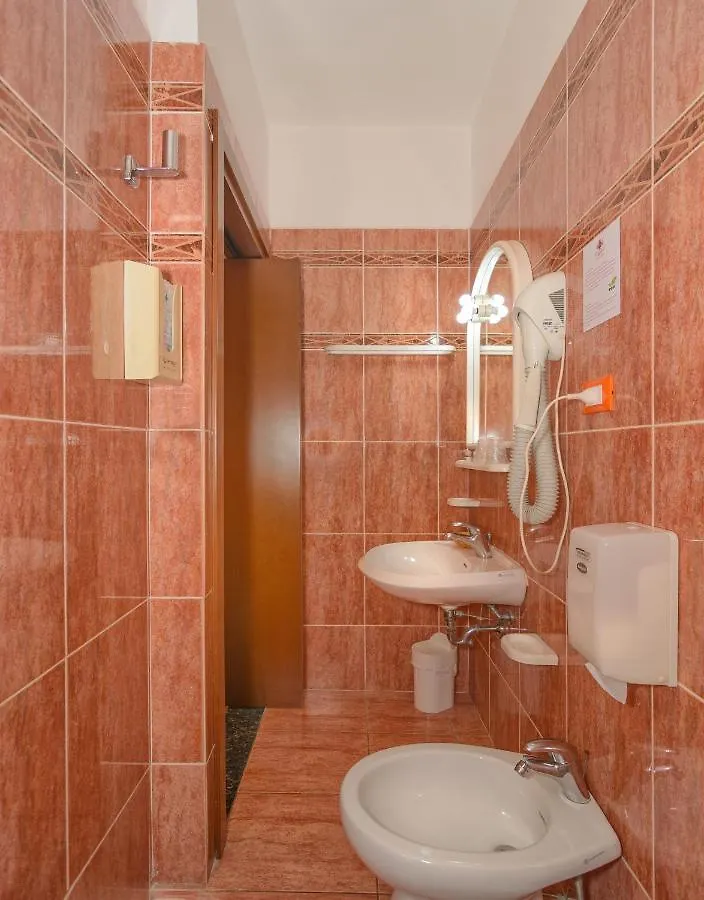 Hotel Maria Пиза