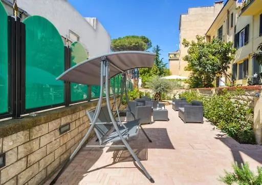 Hotel Maria Пиза 3*,