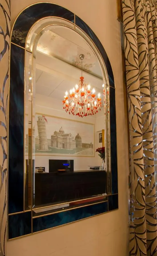 Hotel Maria Пиза